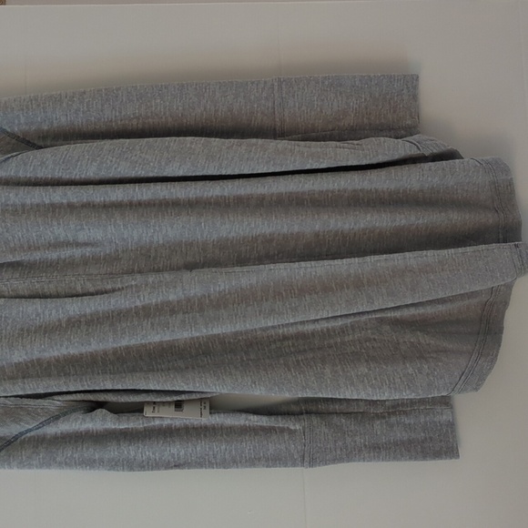 Free People split back turtleneck thermal Boho light grey tunic top - Picture 9 of 9